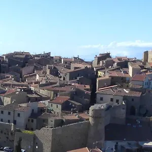 Casa Centurioni , Giglio Castello Italia